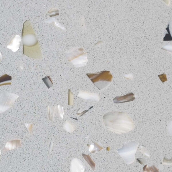 <p><h3 class="styles-title">Kaseki</h3><a class="order-samples-button" href="https://www.gilasi.com/product/kaseki">Click Here to Order Samples</a></p> Gilasi recycled glass terrazzo Kaskeki