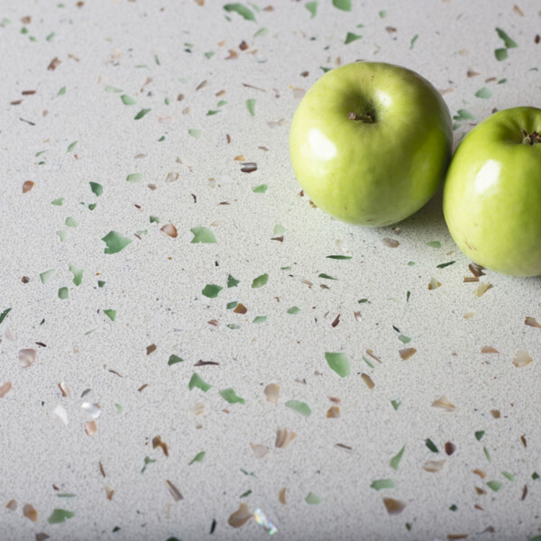 Gilasi Guscio recycled glass countertop